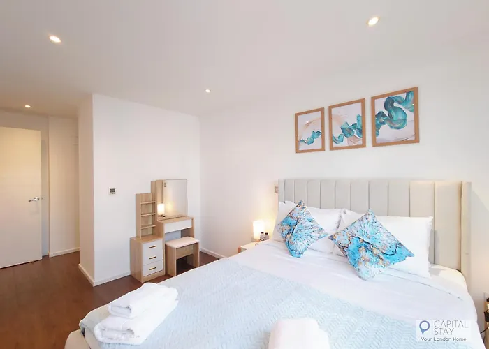Deluxe Two Bed Apartment By London Excel & O2